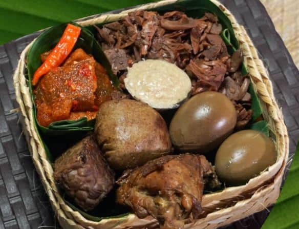 Nasi Box Gudeg Jogja Siap Antar Gratis Cateringmami Com