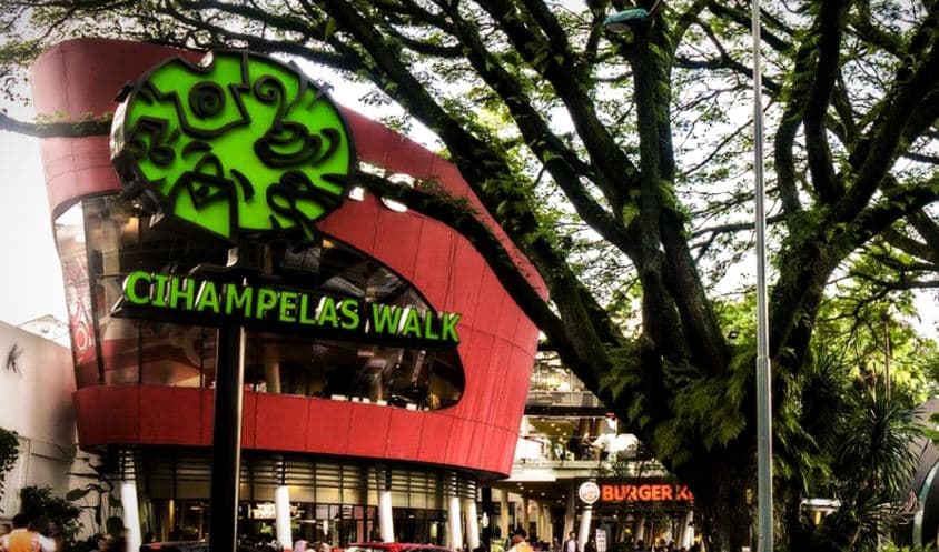 cihampelas ciwalk bandung